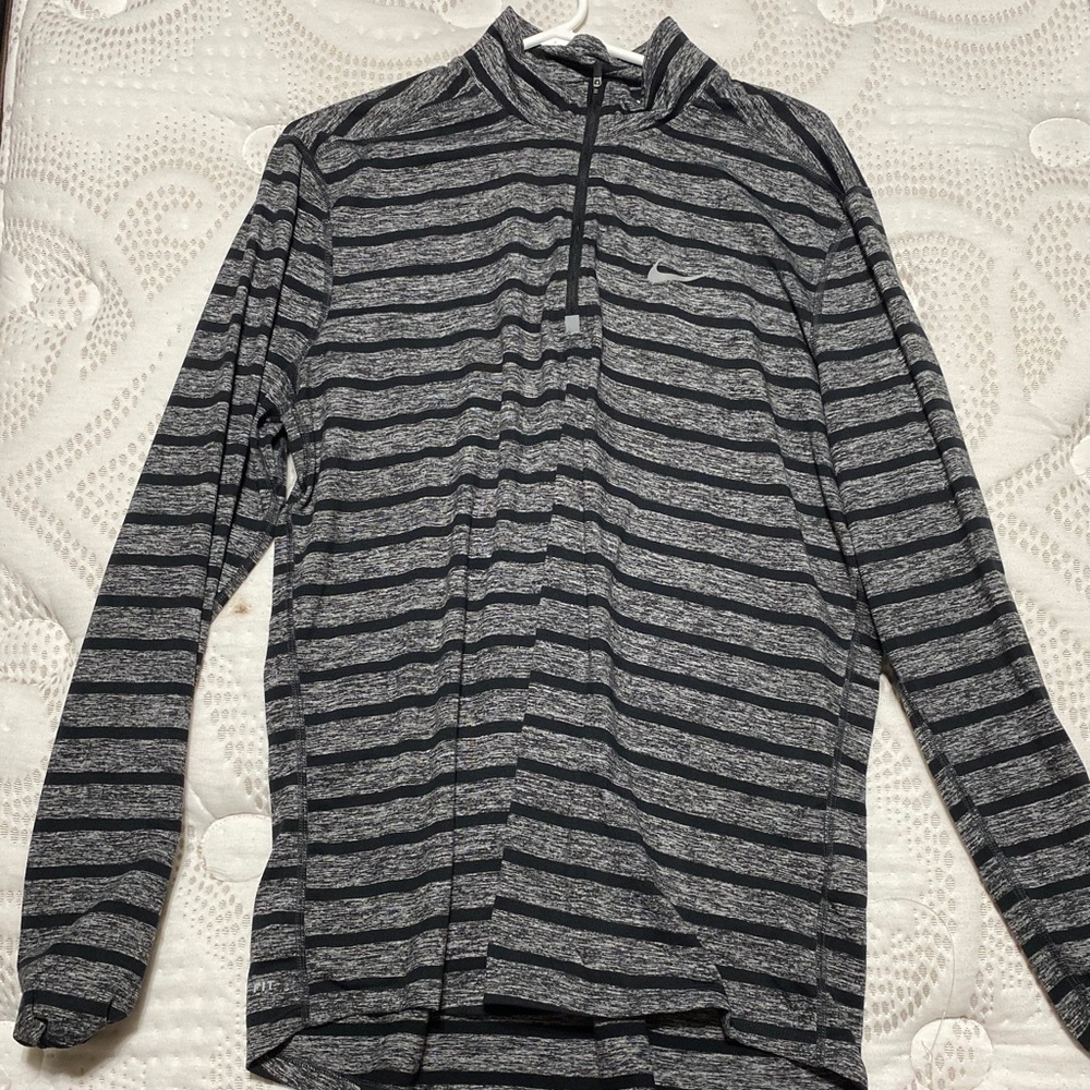 Men’s Nike dry-fit quarter zip
